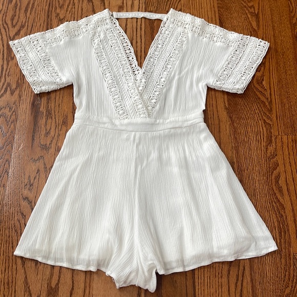 Forever 21 Pants - Forever 21, white romper, like new, (size: adult small)